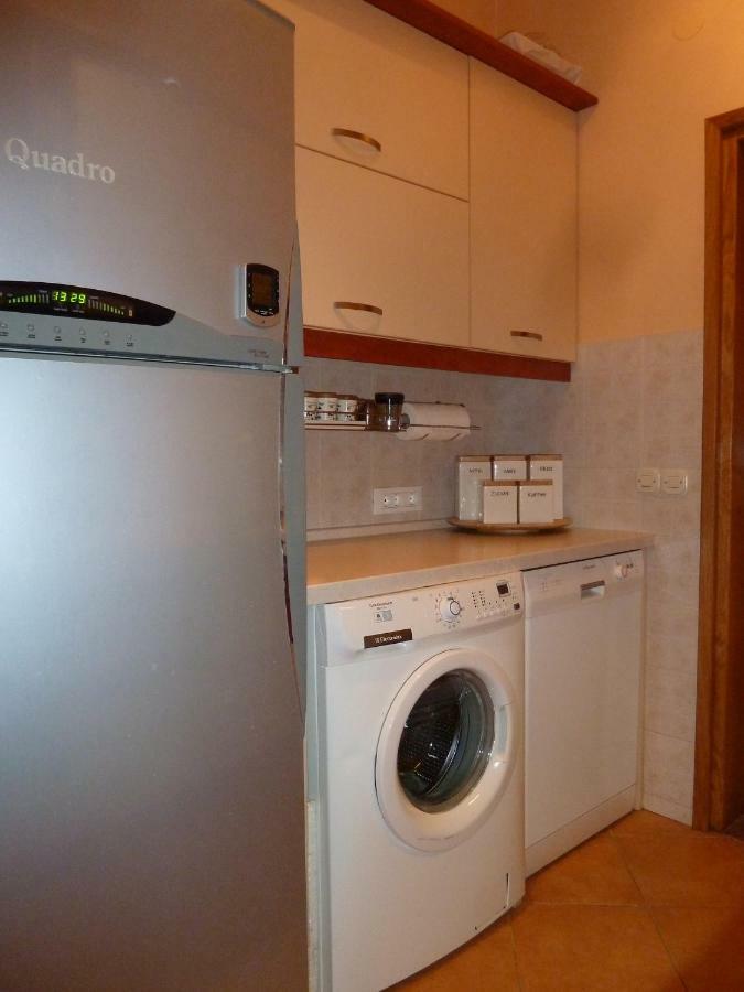 Nice Apartment & Room In Cavtat Bagian luar foto