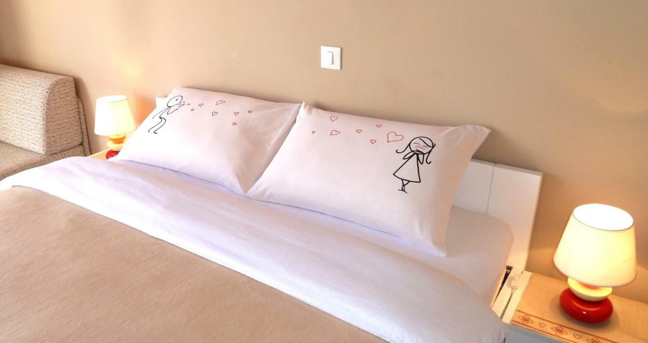 Nice Apartment & Room In Cavtat Bagian luar foto